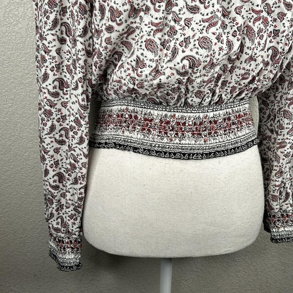 H&M White Floral Boho Long Sleeve Flowy Top Size 2 Small - Picture 3 of 7